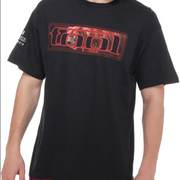 Tops - Tool shirt